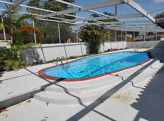 4th image of 12670 NE Miami Pl