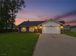 669 Sarah Pl, Centerton, AR 72719