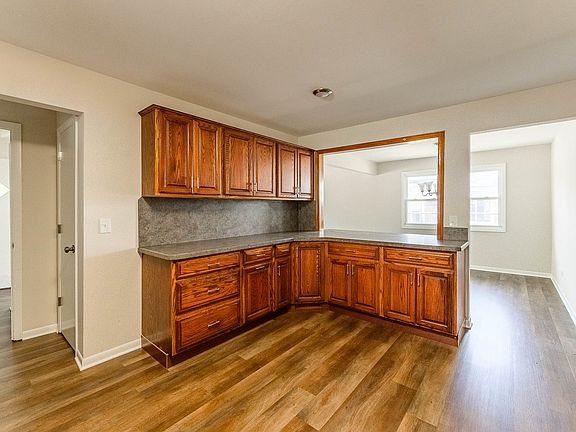 5th image of 4033 W 104th Pl
