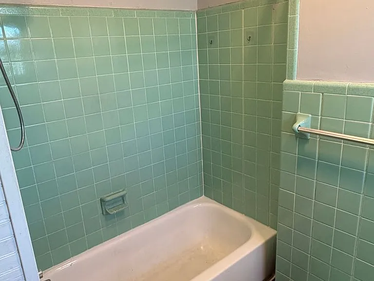 2829 - 2831 Orleans Avenue — Photo 21