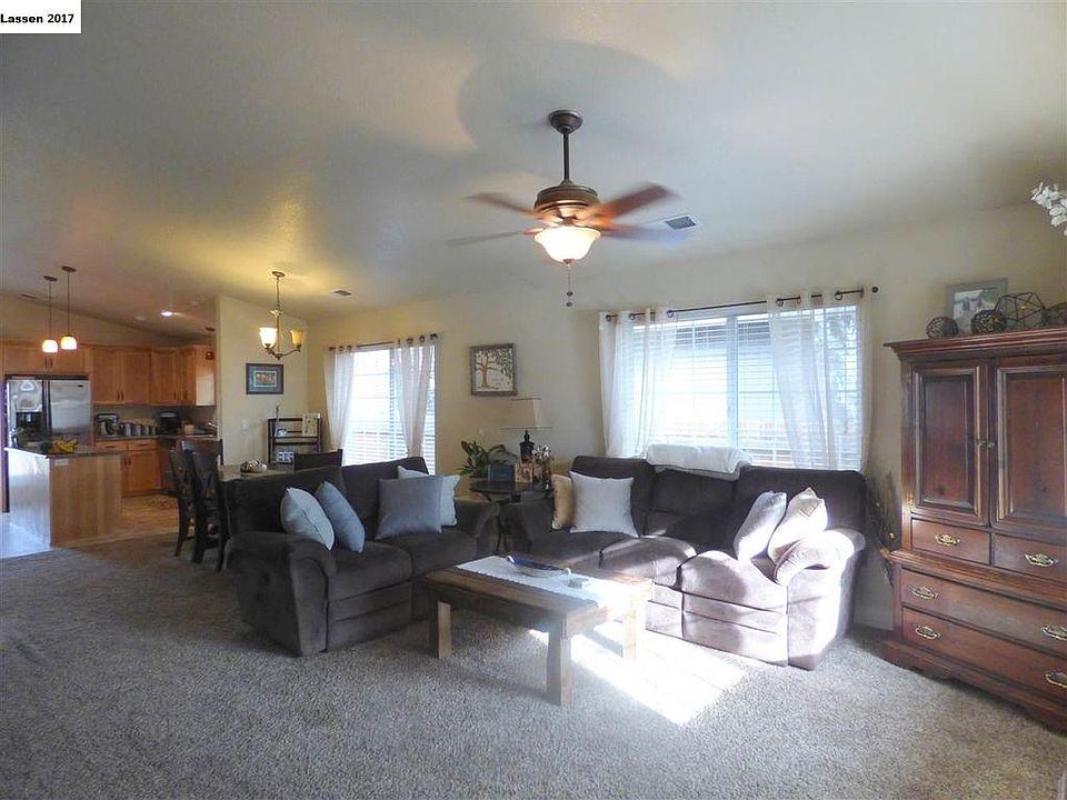 2nd image of 1609 5th St