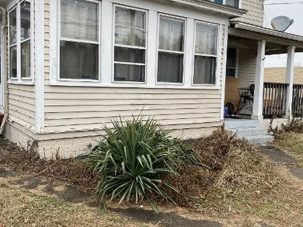 257 West Main Street, Norwich, CT 06360