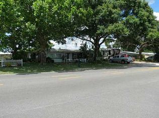 5113 Mile Stretch Dr, Holiday, FL 34690
