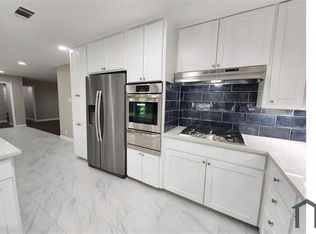 5104 Laurel Ln, North Richland Hills, TX 76180