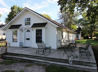 430 E 2nd Ave, Clifton, IL 60927