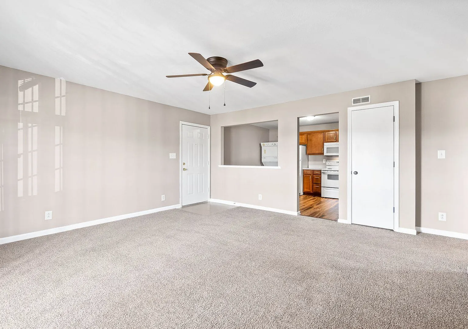 414 Jack Miller Boulevard — Photo 3