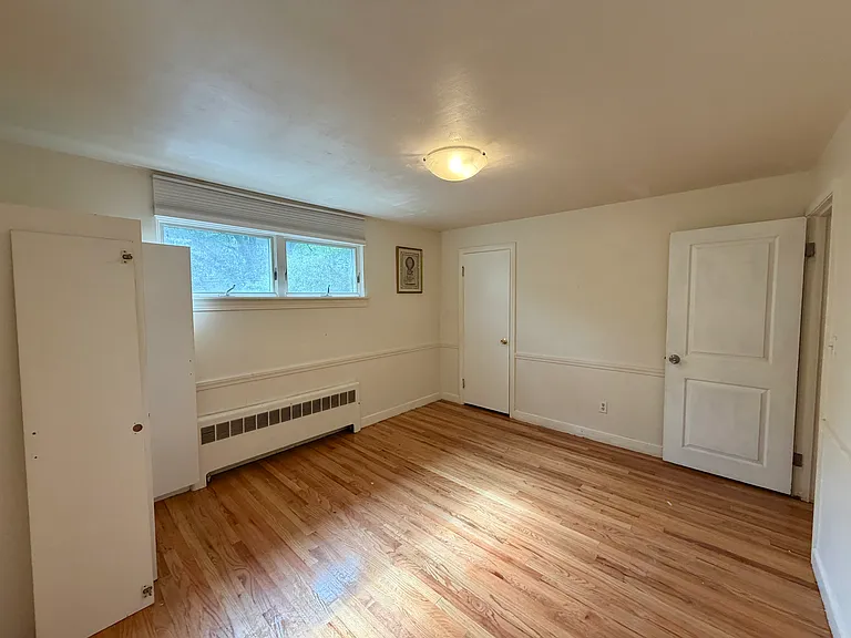 487 Lowell Ave #2 — Photo 4