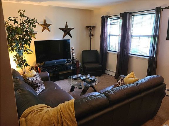 2nd image of 56 Bauer Ave