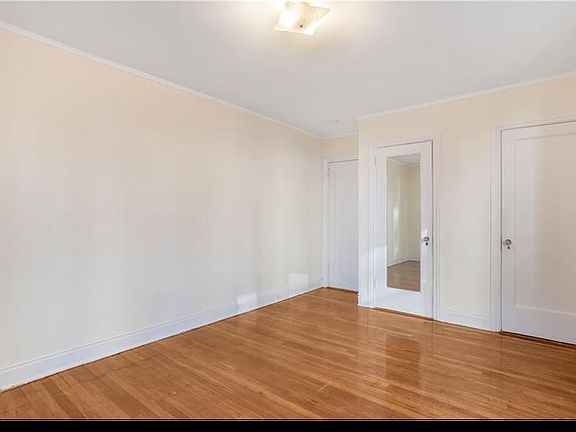 3rd image of 232-254 Martine Ave #1