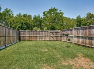 149 Barrington Ln, Lewisville, TX 75067