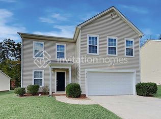 6110 Sid Crane Dr, Charlotte, NC 28216