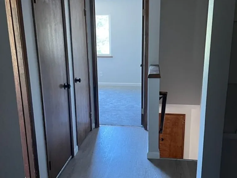 235 W 6th Street — Photo 10