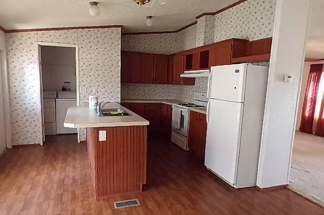 3 bed, 1375 sqft, $1,500 — Photo 3