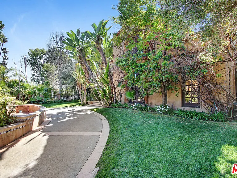 725 N Foothill Rd — Photo 7