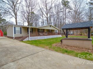 11725 Swansboro Ln, Huntersville, NC 28078