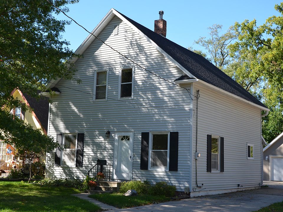 1st image of 832 13th St