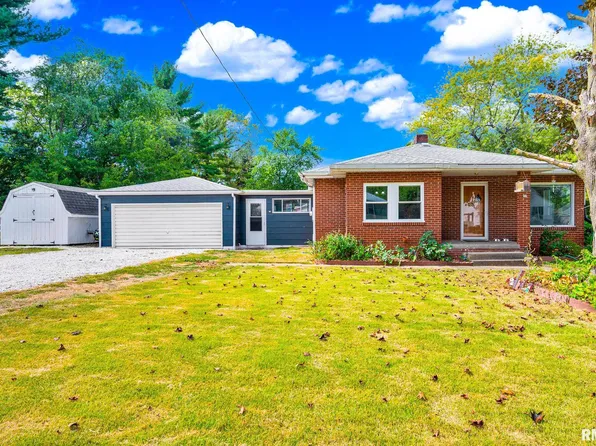 116 Linden Ave, Germantown Hills, IL 61548