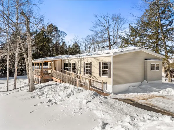 3 Haskell Circle, Topsham, ME 04086