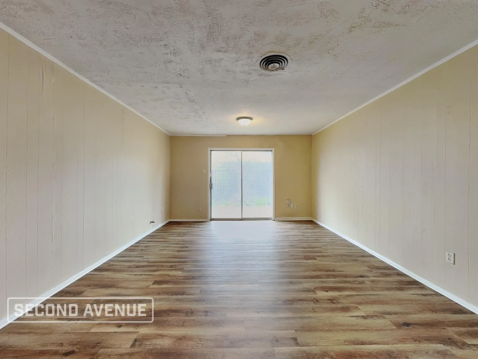 3 bed, 2.0 bath, 1700 sqft, $1,550 — Photo 4