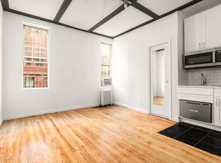 220 Sullivan St APT 2D, New York, NY 10012