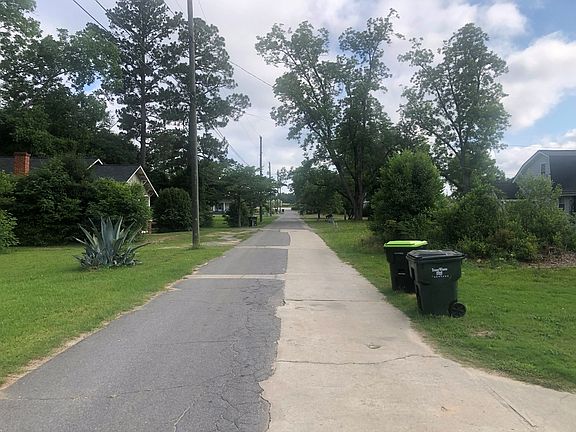 3rd image of 29 Mimms St