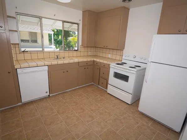 1646 Latham St #8, Mountain View, CA 94041