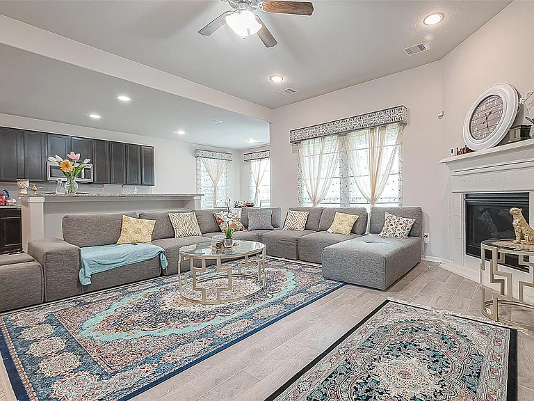 20607 Enrique Dr — Photo 11
