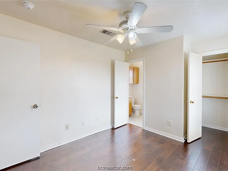 915 Bougainvillea St — Photo 17