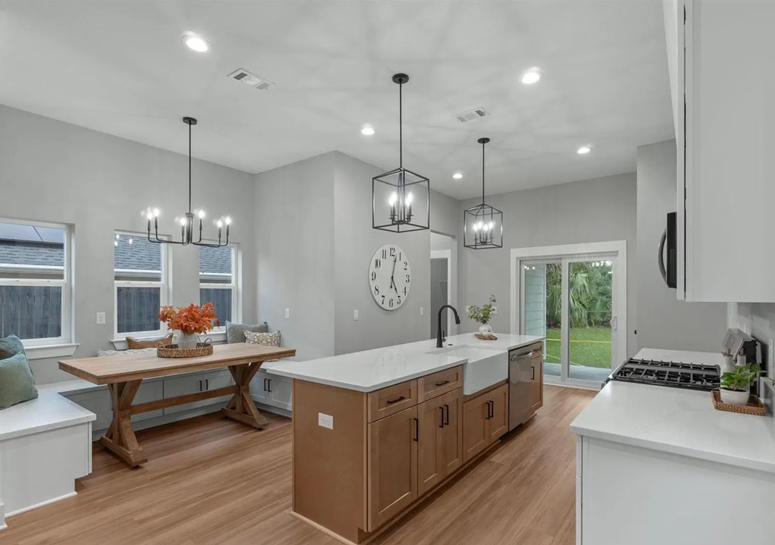 New Home in Downtown Pensacola Coming Soon — Photo 4