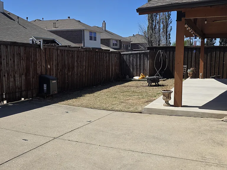9705 Dragonfly Dr — Photo 29