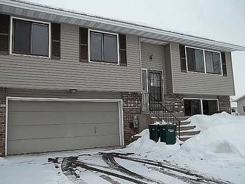 1st image of 293 96th Ln NE