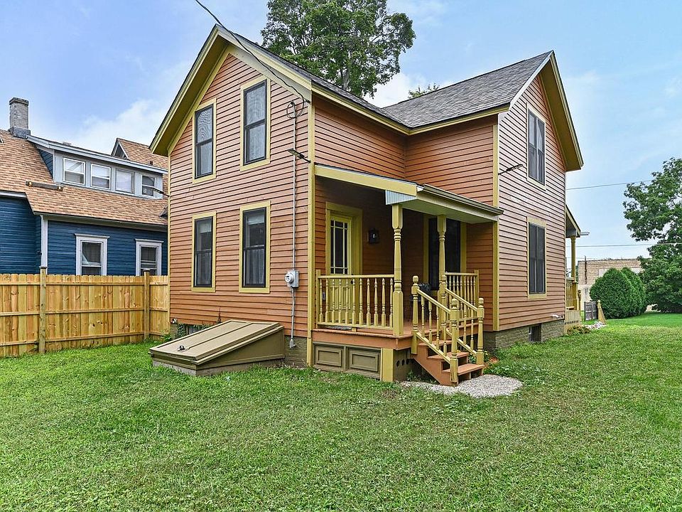 1st image of 1212 Highland AVENUE