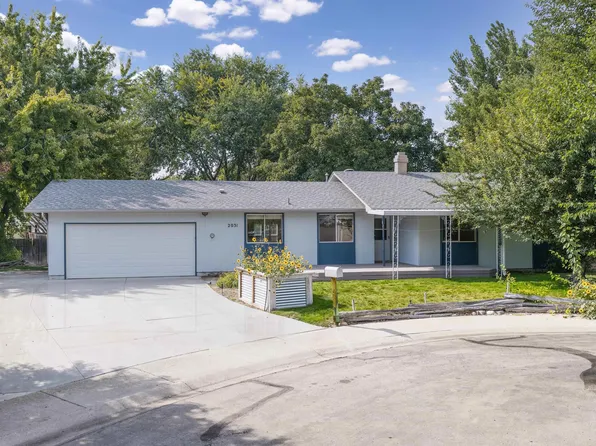 2031 NW 10th St, Meridian, ID 83646