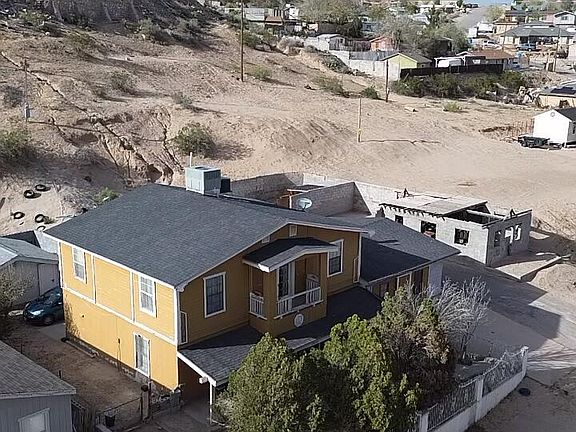3rd image of 13049 Sparks Dr