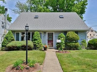 6 Clara Pl, Cedar Grove, NJ 07009