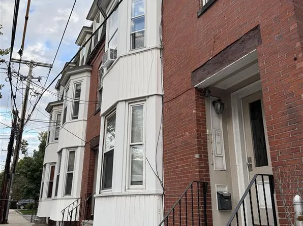 7 School St, Somerville, MA