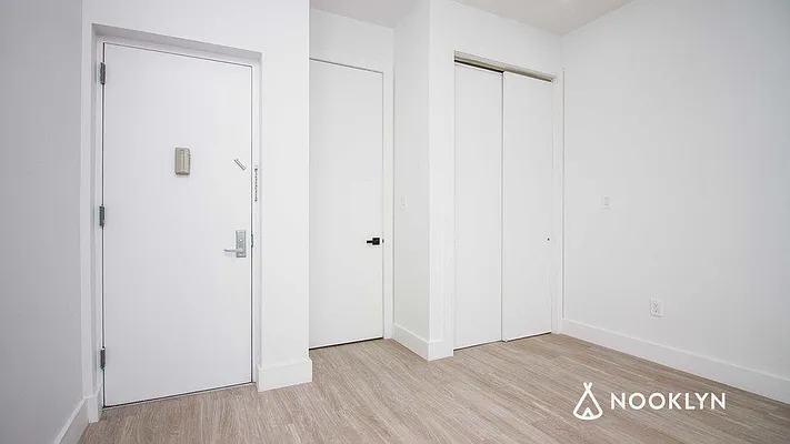 Rented by Nooklyn NYC LLC | media 22