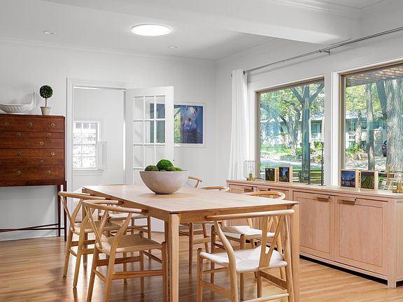 3rd image of 2803 Bridle Path