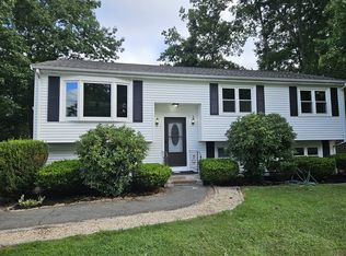 4 Alexander St, Brockton, MA 02302