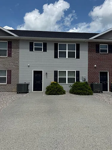 138 Delano Dr Photo 1