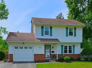 7038 Brint Rd, Sylvania, OH 43560