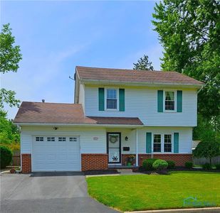 7038 Brint Rd, Sylvania, OH, 43560