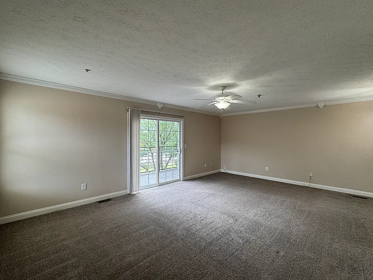 1473 Frontier Dr — Photo 4