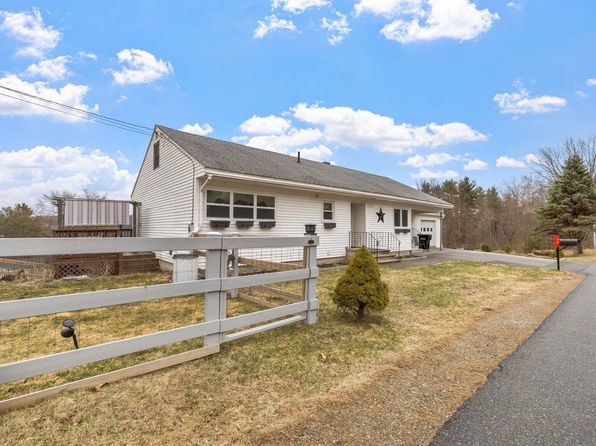 13 Third Street, Newport, NH 03773
