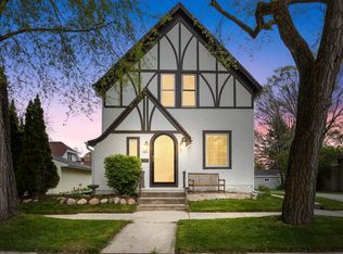 208 S Coe Ave, Port Washington, WI 53074