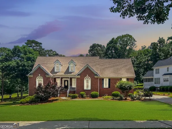 271 Providence Club Dr, Monroe, GA 30656