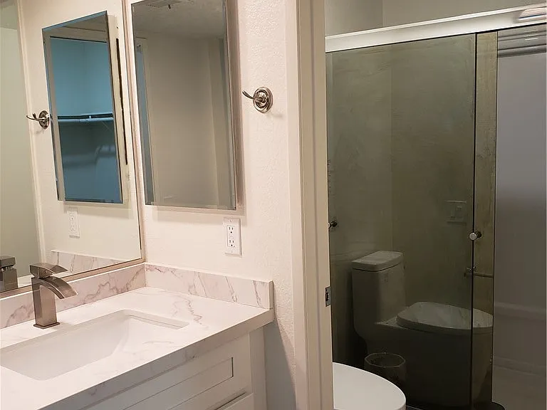 254 E Fern Ave #106 — Photo 9