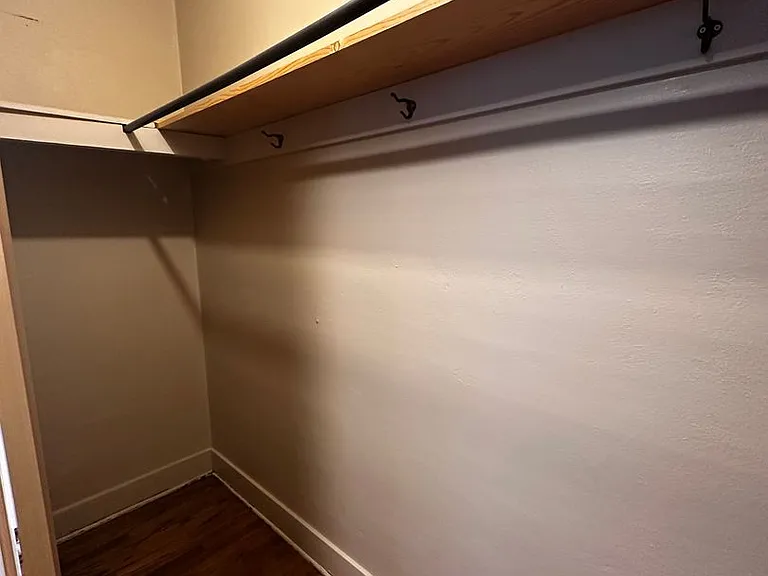 The Windermere Apartments — Photo 39