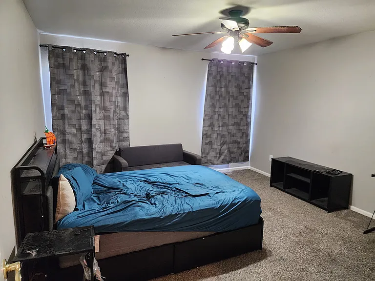 1894 Dove Creek Cir — Photo 3