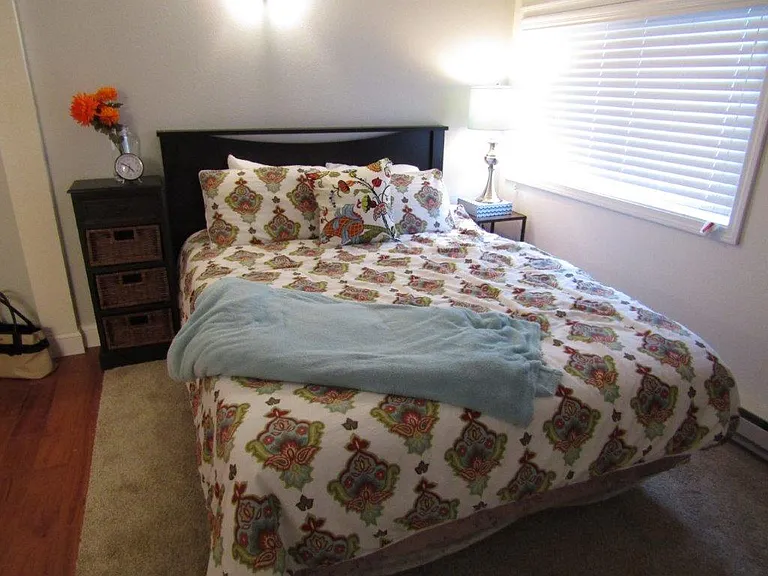 Glenbrook Centre — Photo 12
